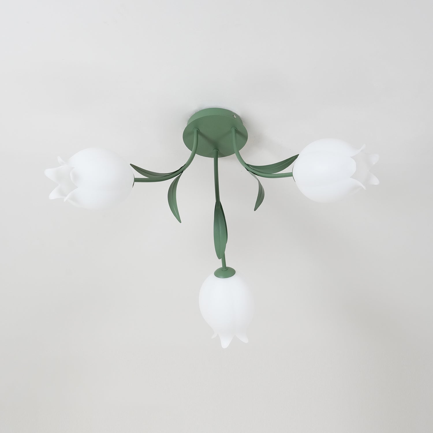 Ceiling Light – Floral LED Lily Lamp in Cream Finish