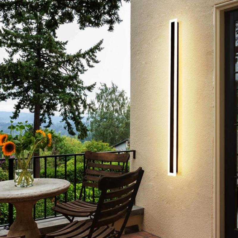 Wall Light – LED Outdoor IP65 Acrylic Panel Linear Design (Vynn)
